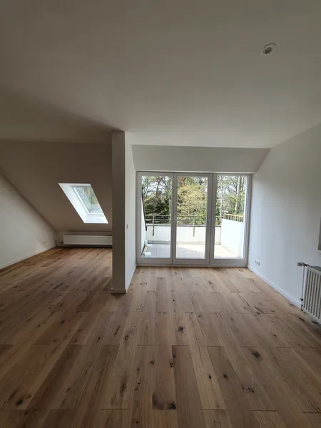Sanierte 2 Zimmerwohnung mit Balkon und Einbauküche im ruhigen Grunewald — photo 1